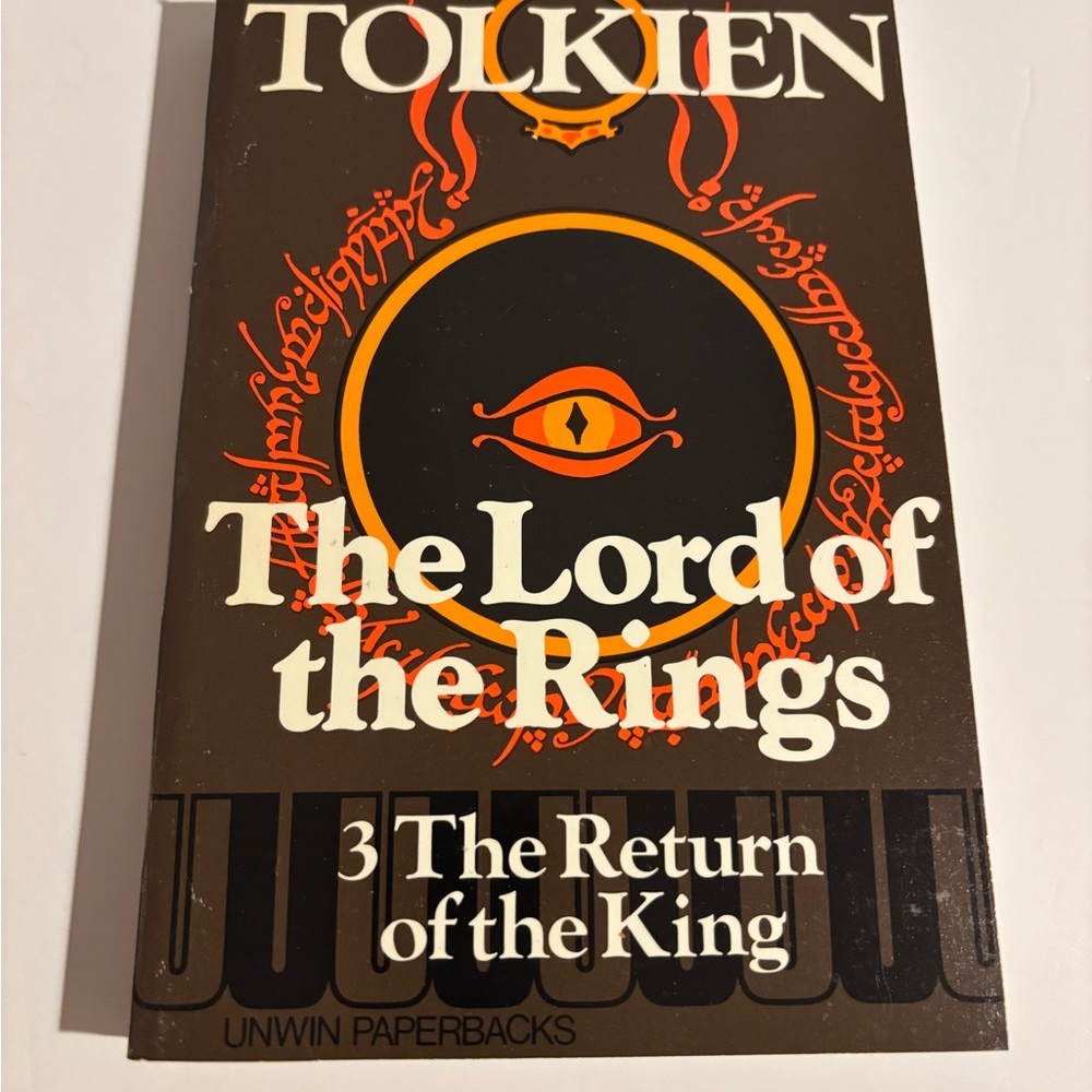 Tolkien Paperback Boxed Set - Picture 9 of 15